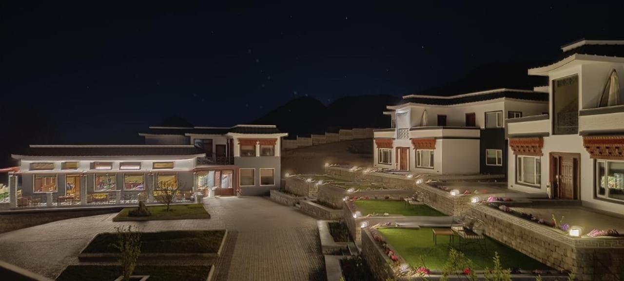 Angkasa Ladakh Resort Лех Экстерьер фото