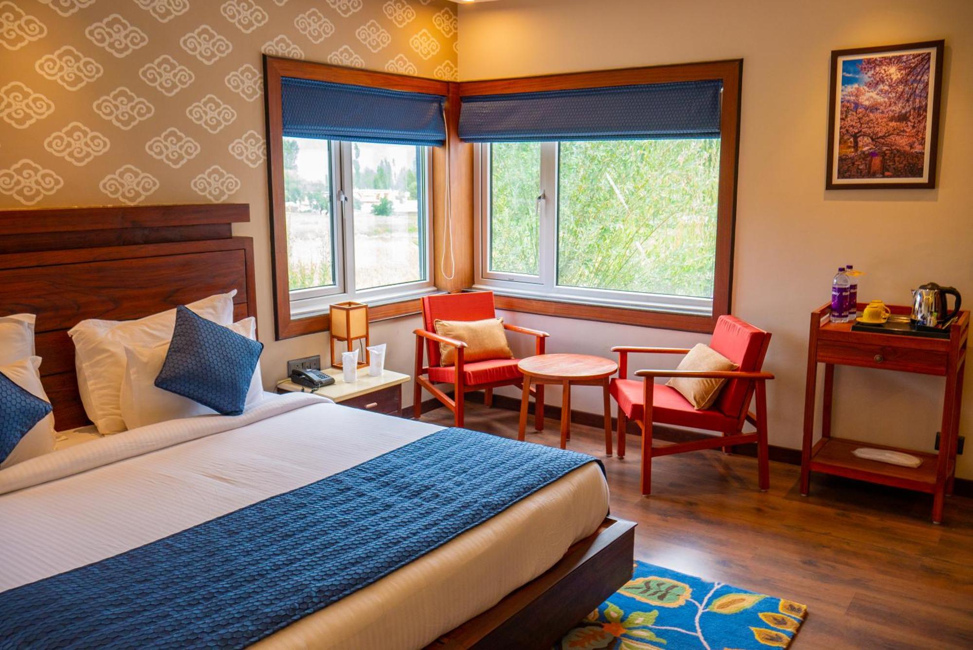 Angkasa Ladakh Resort Лех Экстерьер фото